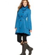 An A-line shape lends feminine flair to this Steve Madden trench coat -- perfect for a pretty spring look!