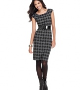 A large-scale houndstooth pattern combines with a polished patent belt on this fresh-for-fall petite look from Elementz.