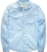 Take it down a notch with this casual classic woven shirt from Guess.