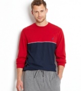 Lounge in this comfortable and breathable cotton long sleeve pullover by Nautica.