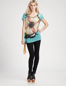 Opulent florals highlight this dreamy chiffon tunic crafted in a comely side-tie silhouette.BoatneckDropped shouldersShort sleevesHem ties at sideAbout 30 from shoulder to hemPolyesterDry cleanMade in USA of imported fabricModel shown is 5'11 (180cm) wearing US size Small. Opulent florals highlight this dreamy chiffon tunic crafted in a comely side-tie silhouette.BoatneckDropped shouldersShort sleevesHem ties at sideAbout 30 from shoulder to hemPolyesterDry cleanMade in USA of imported fabricModel shown is 5'11 (180cm) wearing US size Small.