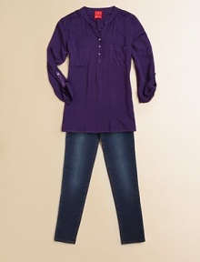 For the hippest kid on the block, indigo-blue jeans in a super-skinny cut.Front zip and button closureBelt loopsFive-pocket style96% cotton/4% spandexMachine washImported For the hippest kid on the block, indigo-blue jeans in a super-skinny cut.Front zip and button closureBelt loopsFive-pocket style96% cotton/4% spandexMachine washImported