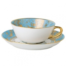 Inspired by the flamboyant designs of the 19th century, Eden Turquoise is both refined and sophisticated. This Limoges porcelain dinnerware service is a remarkable reproduction that captures the beauty of engraved gold work. Made in Limoges, France. Inspired by the flamboyant designs of the 19th century, Eden Turquoise is both refined and sophisticated. This Limoges porcelain dinnerware service is a remarkable reproduction that captures the beauty of engraved gold work. Made in Limoges, France.
