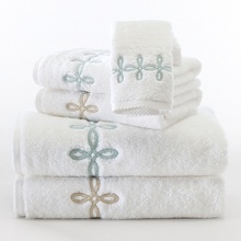 Beautiful embroidery on Matouk's most popular Milagro Egyptian Cotton zero-twist towels. Beautiful embroidery on Matouk's most popular Milagro Egyptian Cotton zero-twist towels.