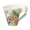 Incorporating the same modern curves and unique lines of Villeroy & Boch's New Wave collection, the Caffé Pantaval line features colorful birds and flora.