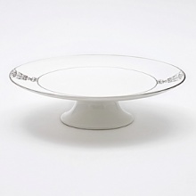 Vera Wang, in collaboration with Wedgwood, has designed a tableware collection full of understated elegance, classic beauty that embraces the ultra chic, sophisticated style that Vera is known for. Imperial Scroll features a graceful platinum scroll adornment that brings to mind ancient royal artwork. Vera Wang, in collaboration with Wedgwood, has designed a tableware collection full of understated elegance, classic beauty that embraces the ultra chic, sophisticated style that Vera is known for. Imperial Scroll features a graceful platinum scroll adornment that brings to mind ancient royal artwork.