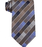 Box out. A four-cornered graphic gives this Kenneth Cole Reaction tie a sleek, impressive look.
