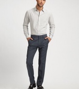 Light texturing, in cotton melange, gives this casual style a wash-and-wear feel.ButtonfrontCottonDry cleanImported