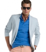 Authentic style for the guy who knows what he wants. Add a dapper touch to your look with this seersucker blazer from Izod.
