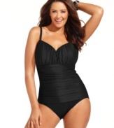 Go ahead, flatter yourself! This chic one-piece plus size swimsuit from Miraclesuit flaunts allover ruching and body control for a streamlined look.