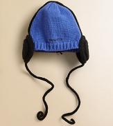 Keep your little one safe from the elements in this adorable, hand-knit headphone hat with logo detail on the back.Strings tie beneath chinAcrylicMachine washImported