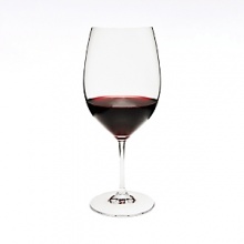 Introduced in 1986, the Vinum collection has proved to consumers and restaurateurs that the pleasure of consuming wine starts with the glass. Double that pleasure with a value set of eight glasses for the price of six. Introduced in 1986, the Vinum collection has proved to consumers and restaurateurs that the pleasure of consuming wine starts with the glass. Double that pleasure with a value set of eight glasses for the price of six.