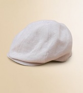 This adorable newsboy cap is charmingly crafted from light-as-air linen in a soft hue.Puffed crown with snap front closureStiff, round brimBemberg Twill liningLinenDry cleanImported