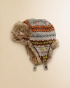 This essential trapper hat is crafted in a bold Fair Isle pattern and trimmed with plush faux fur for extra-cozy warmth.Faux fur trimDouble snap-close chin strapFully lined85% cotton/15% merino woolHand washImported