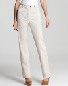Marrying a simple silhouette with soft fabrications, these streamlined BASLER trousers make for effortless sophistication. Pair with a simple white blouse for a look that goes from work to play.
