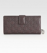 Continental wallet with interlocking G detail in guccissima leather with leather trim/interior and nickel hardware.Snap closure Seven card slots One bill compartment Zip-around coin pocket Fully lined 7½W X 4H X 1D Made in Italy