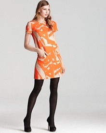 Refreshed in a juicy hue that compliments any complexion, this BOSS Black dress is emboldened in an exotic abstract print and finished with slit pockets. Refreshed in a juicy hue that compliments any complexion, this BOSS Black dress is emboldened in an exotic abstract print and finished with slit pockets.
