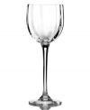 Less is more. A barely fluted bowl catches the light, giving the Montaigne Optic white wine glass its enchanting shimmer. An elongated silhouette and substantial weight add to the exquisite look and feel of sumptuous Baccarat crystal.