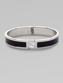 Innovative bracelet with logo detail is designed in fine leather and metal.Metal/leatherDiameter, about 8Made in Italy Innovative bracelet with logo detail is designed in fine leather and metal.Metal/leatherDiameter, about 8Made in Italy