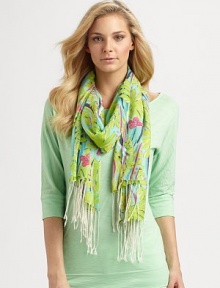 Brightly colored and luxurious, this cheery design is a must any season.28 X 8249% cashmere/51% silkDry cleanImported