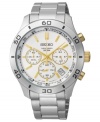 Make every second count in this accurate chronograph watch with hints of golden color, by Seiko.