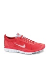 An intuitively flexible and twisted shoe that allows the athlete to feel natural motion when training. From Nike.