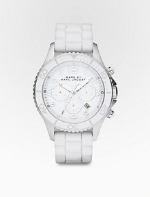 A superb everyday style unites a functional chronograph dial a with silicone bracelet and Marc's signature modern details. Round bezel Quartz movement Three-eye chronograph functionality Water resistant to 5 ATM Date function at 4 o'clock Second hand Stainless steel case: 40mm (1.57) Silicone bracelet: 22mm (0.87) Deployment clasp Imported A superb everyday style unites a functional chronograph dial a with silicone bracelet and Marc's signature modern details. Round bezel Quartz movement Three-eye chronograph functionality Water resistant to 5 ATM Date function at 4 o'clock Second hand Stainless steel case: 40mm (1.57) Silicone bracelet: 22mm (0.87) Deployment clasp Imported