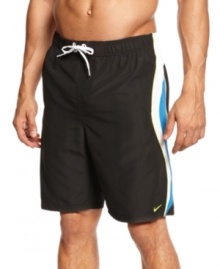 Get set to pass the ball in this stylish volley swim trunk by Nike and get set to serve with style. Get set to pass the ball in this stylish volley swim trunk by Nike and get set to serve with style.