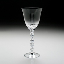 Very stylish - at home in the smartest of settings. A beautifully handmade crystal that is elegant and contemporary. Great stem detail. Very stylish - at home in the smartest of settings. A beautifully handmade crystal that is elegant and contemporary. Great stem detail.