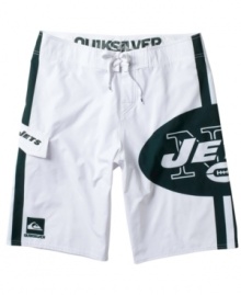 Weather might change but your love for football doesn't. Show off your allegiance to the New York Jets even in the off-season with these NFL board shorts from Quiksilver. Weather might change but your love for football doesn't. Show off your allegiance to the New York Jets even in the off-season with these NFL board shorts from Quiksilver.