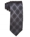 It's no illusion. This Barr III skinny tie delivers style in a big way with a bold diamond pattern.
