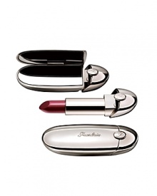 Guerlain called on one of the most talented jewellers from the Place Vendôme in Paris, Lorenz Bäumer, to create an object of mystery and seduction: Rouge G de Guerlain. At the first click, the case reveals a stunning mirror, a promise of your own personal luxury… and then an exceptional lipstick nestled within the case. An exceptional accessory, Rouge G de Guerlain surpasses mere Beauty with a breathtaking formula. A precious ruby powder interacts with daylight to reveal spectacular radiance unachieved to date. At the first contact, lips are immediately defined, smoothed, plumped and hydrated. Available in 25 shades. Guerlain called on one of the most talented jewellers from the Place Vendôme in Paris, Lorenz Bäumer, to create an object of mystery and seduction: Rouge G de Guerlain. At the first click, the case reveals a stunning mirror, a promise of your own personal luxury… and then an exceptional lipstick nestled within the case. An exceptional accessory, Rouge G de Guerlain surpasses mere Beauty with a breathtaking formula. A precious ruby powder interacts with daylight to reveal spectacular radiance unachieved to date. At the first contact, lips are immediately defined, smoothed, plumped and hydrated. Available in 25 shades.