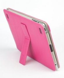 Play, protect and prop it up. Case-Mate's Versant case for the iPad 2 features a sleek multi-use design complete with a built-in stand and attached strap for sophisticated versatility. Play, protect and prop it up. Case-Mate's Versant case for the iPad 2 features a sleek multi-use design complete with a built-in stand and attached strap for sophisticated versatility.