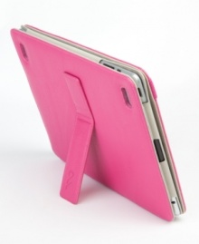 Play, protect and prop it up. Case-Mate's Versant case for the iPad 2 features a sleek multi-use design complete with a built-in stand and attached strap for sophisticated versatility.