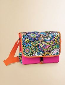 Let her show off her artistic side with a soon-to-be fashionable bag that's big enough for school books and binders and ready to be colored. Includes 6 markers and a cool pouch to color Suitable for ages 7 and up 14W X 11H X 4D Imported Let her show off her artistic side with a soon-to-be fashionable bag that's big enough for school books and binders and ready to be colored. Includes 6 markers and a cool pouch to color Suitable for ages 7 and up 14W X 11H X 4D Imported
