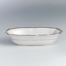 A simple gold pattern of tiny diamonds set in a finely drawn gold border gives an elegantly modern appearance. From morning coffee to a full dinner to a full dinner setting setting Carlton Gold is ideal for today's dining styles. A simple gold pattern of tiny diamonds set in a finely drawn gold border gives an elegantly modern appearance. From morning coffee to a full dinner to a full dinner setting setting Carlton Gold is ideal for today's dining styles.
