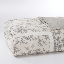 Graceful florals, jacquards and delicate embroidery in a romantic palette of soft silver, cream and blush are layered with a romantic chinoiserie duvet - backed with timeless houndstooth - for an elegant, unexpected twist. Graceful florals, jacquards and delicate embroidery in a romantic palette of soft silver, cream and blush are layered with a romantic chinoiserie duvet - backed with timeless houndstooth - for an elegant, unexpected twist.