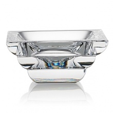 Add a touch of brilliance to your artful decor or table setting with this miniature bowl from Rogaska, crafted in soft, rounded crystal for an elegant display. Add a touch of brilliance to your artful decor or table setting with this miniature bowl from Rogaska, crafted in soft, rounded crystal for an elegant display.