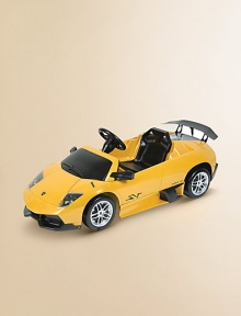 Authentic street style for the sidewalk set, complete with battery-powered details and easy-to-ride design. LED lights and a functional horn give this little ride-on roadster the look of a real car! Authentic street style for the sidewalk set, complete with battery-powered details and easy-to-ride design. LED lights and a functional horn give this little ride-on roadster the look of a real car!