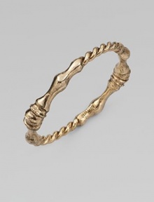 A truly unique design of connecting horse hooves and twisted rope, all in an antiqued-finish. GoldtoneDiameter, about 3½Slip-on styleMade in USA A truly unique design of connecting horse hooves and twisted rope, all in an antiqued-finish. GoldtoneDiameter, about 3½Slip-on styleMade in USA