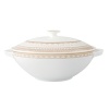 The Samarkand bone china collection by Villeroy & Boch combines stylish, exotic elements with timeless elegance. Precious golden bands and chains decorate this pure white bone china pattern. Warm ivory tones add a harmonious touch. Mix and match with coordinating Mosaic-designed pieces for a look that is truly your own.