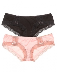 Feel oh-so-pretty and sexy in this low-rise panty from Honeydew. Feel oh-so-pretty and sexy in this low-rise panty from Honeydew.