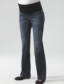 Stretch cotton five-pocket jeans have a comfy elastic waistband to take you through all nine months in style.THE FITStretchy panel at waist Standard bootcut proportion Front rise, about 12½ Inseam, about 33THE DETAILSFaux fly Rivet detail Faded down center legs Signature stitching on back pockets Distressed Pacific Ocean wash Nylon/spandex belly panelCotton/elastene denim Machine wash Made in USA 