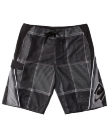 Be a little more rad in plaid. These board shorts from O'Neill shake up your casual wardrobe in a cool way. Be a little more rad in plaid. These board shorts from O'Neill shake up your casual wardrobe in a cool way.