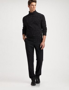 A streamlined, straight-leg silhouette with a relaxed cool feel, that transitions easily from work to weekends.Flat-front styleInseam, about 3198% cotton/2% elastaneMachine washImported of Italian fabric A streamlined, straight-leg silhouette with a relaxed cool feel, that transitions easily from work to weekends.Flat-front styleInseam, about 3198% cotton/2% elastaneMachine washImported of Italian fabric