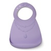 Designed with a spill-catch bottom, this bib keeps everything clean, from baby's onesie to the floor. And food-grade silicone makes it easily washable for quick convenience.