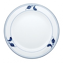 Drawing inspiration from local flowers in his native Denmark, designer Niels Refsgaard used Dansk's trademark white and blue color scheme to effect an elegant dinnerware collection in refined porecelain. Drawing inspiration from local flowers in his native Denmark, designer Niels Refsgaard used Dansk's trademark white and blue color scheme to effect an elegant dinnerware collection in refined porecelain.