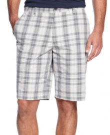 Dockers' core shorts are a seamless blend of classic tailoring and everyday style, the perfect ode to everything preppy. Dockers' core shorts are a seamless blend of classic tailoring and everyday style, the perfect ode to everything preppy.