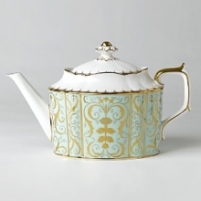 Darley Abbey captures the regency style of restrained simplicity using delicate lines and intricate curves representing twirling foliate and filigree leaves. The carefully placed ornamental elements combined with the gold glistening against the soft green Darley Abbey captures the regency style of restrained simplicity using delicate lines and intricate curves representing twirling foliate and filigree leaves. The carefully placed ornamental elements combined with the gold glistening against the soft green