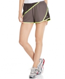 Nike's running shorts pack in all the features you need--a zipped pocket, built-in lining and drawstring waist--with a splash of style thanks to the bright trim and colorblocked motif. Nike's running shorts pack in all the features you need--a zipped pocket, built-in lining and drawstring waist--with a splash of style thanks to the bright trim and colorblocked motif.